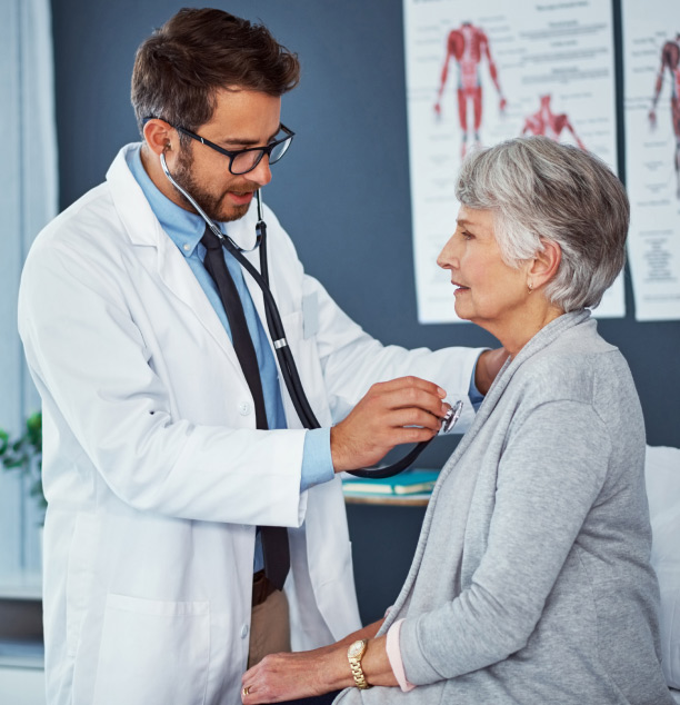 Aya Locums image of a doctor and patient